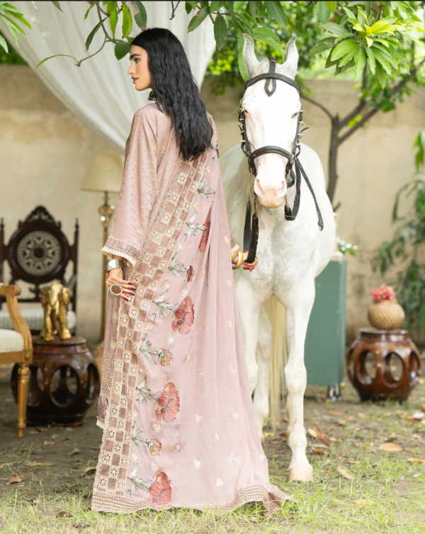 FANCY VISCOSE JAQUARD FABRIC-PREMIUM QUALITY FOR ELEGANTS OUTFITS